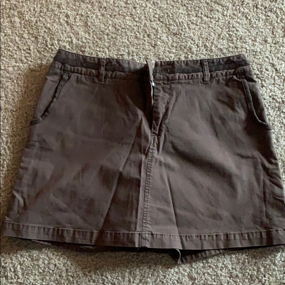Brown skort